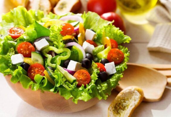 Thường xuyên ăn những món ăn ngon từ rau xà lách giúp giảm cân hiệu quả